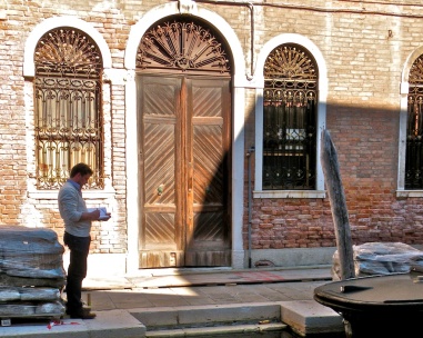 Door with sentinel windows, San Barnaba